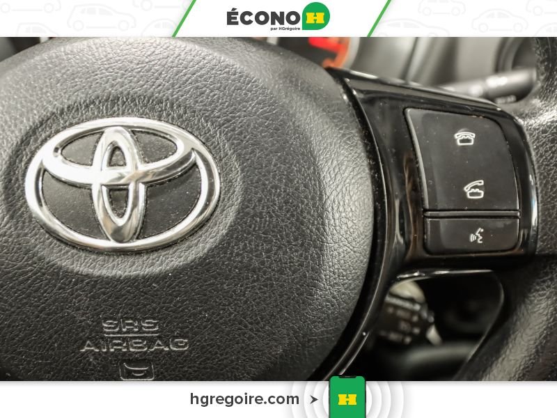 2018 Toyota Yaris Black Laval - photo #15