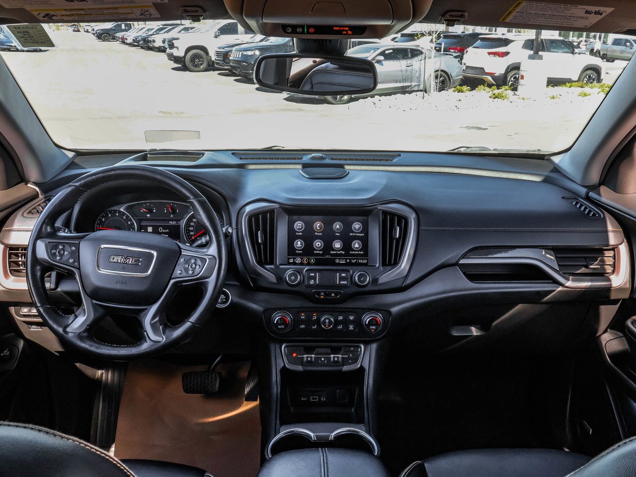 2022 GMC Terrain AWD 4dr AT4 White Sherwood Park - photo #16