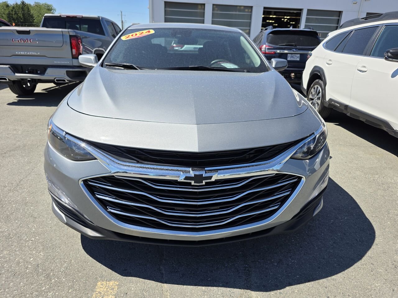 2024 Chevrolet Malibu 1LT Grey Rouyn-Noranda - photo #6