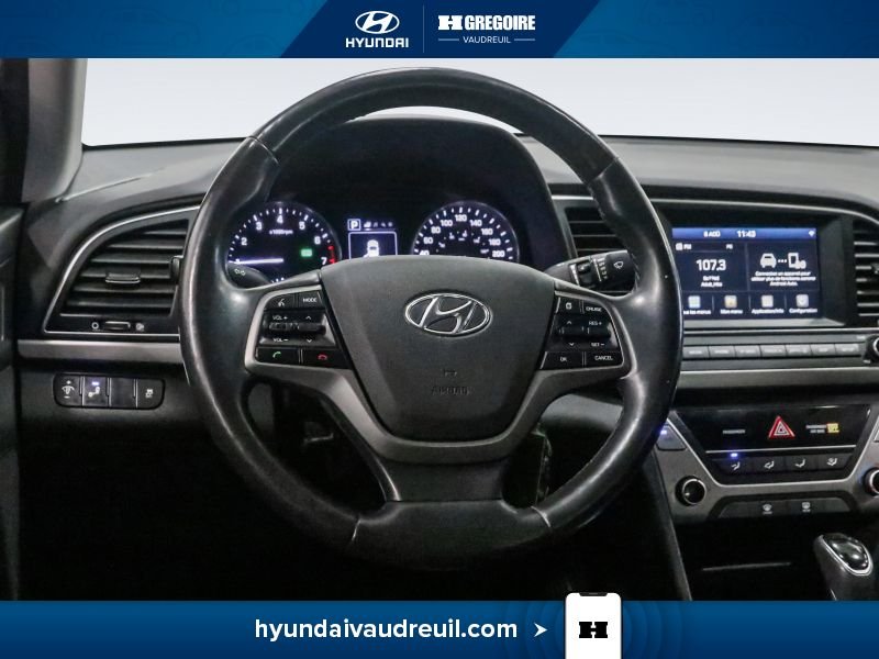 Hyundai Elantra 2017 Blanc Saint-Eustache - photo #19