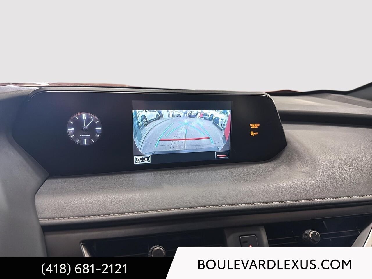 2020 Lexus UX Orange Quebec - photo #15