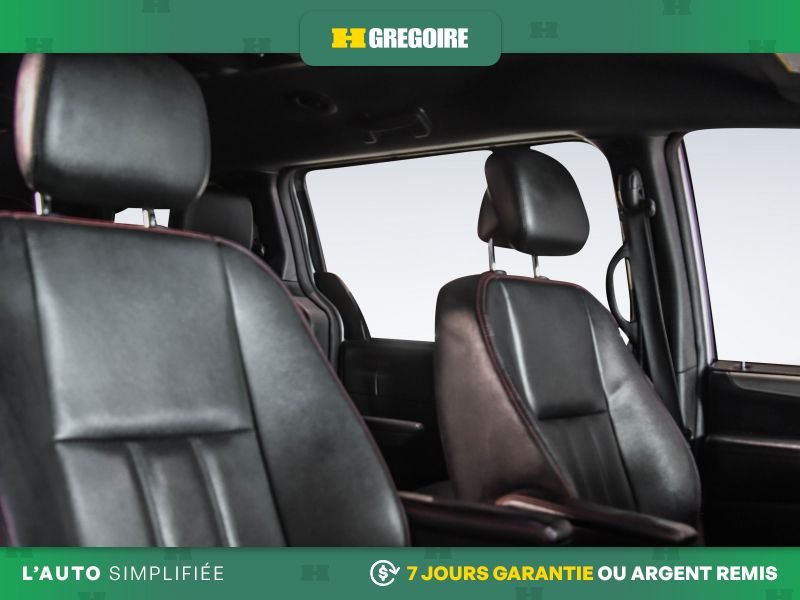 Dodge GR Caravan 2019 Gris Laval - photo #20