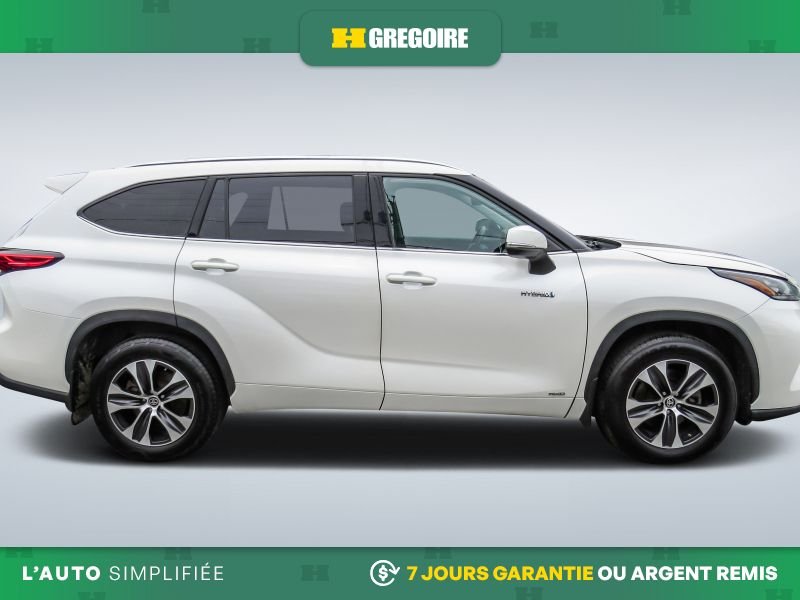 2021 Toyota Highlander White Saint-Eustache - photo #8