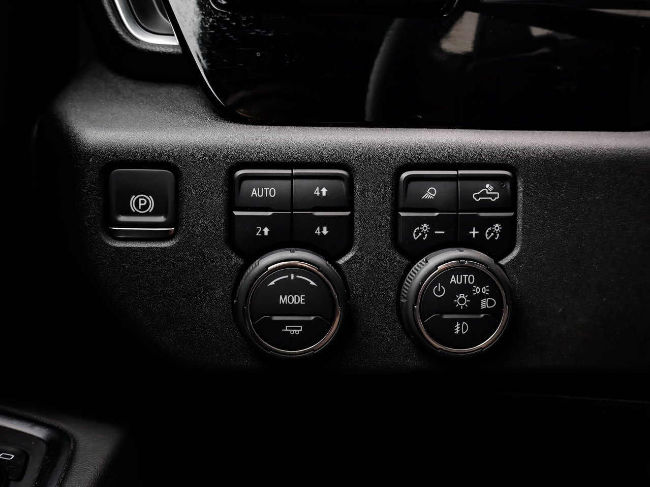 2024 Chevrolet Silverado 1500 4WD Crew Cab 147 RST Black Sherwood Park - photo #19