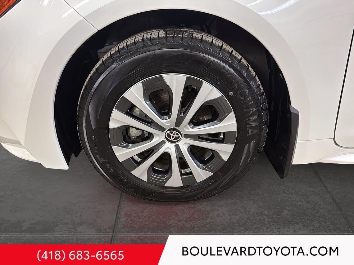 Toyota Corolla 531689-75 | LE HYBRIDE, AWD 2025 Blanc Québec - photo #7
