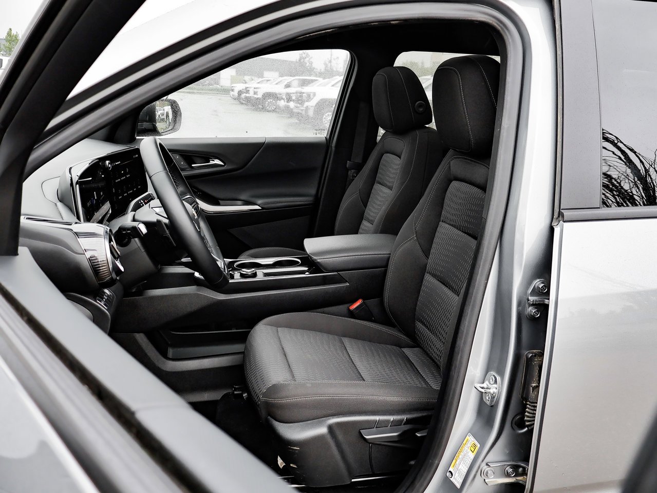 2026 Chevrolet Equinox AWD 4dr LT w/2LT Grey Sherwood Park - photo #16