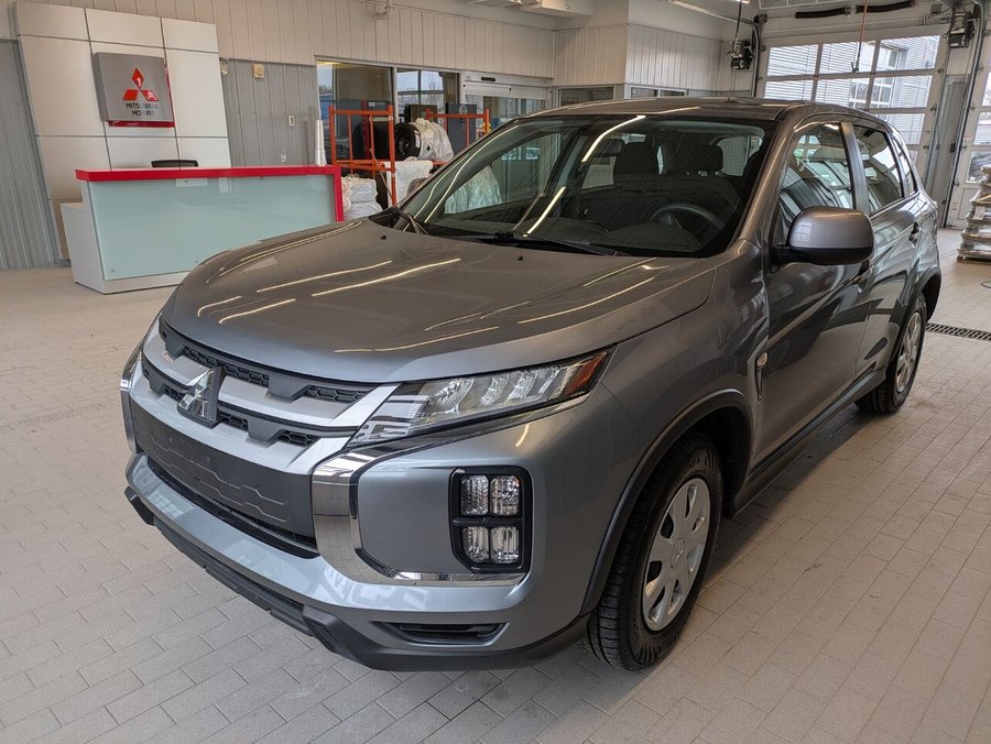 Mitsubishi RVR ES AWC 2024 Gris