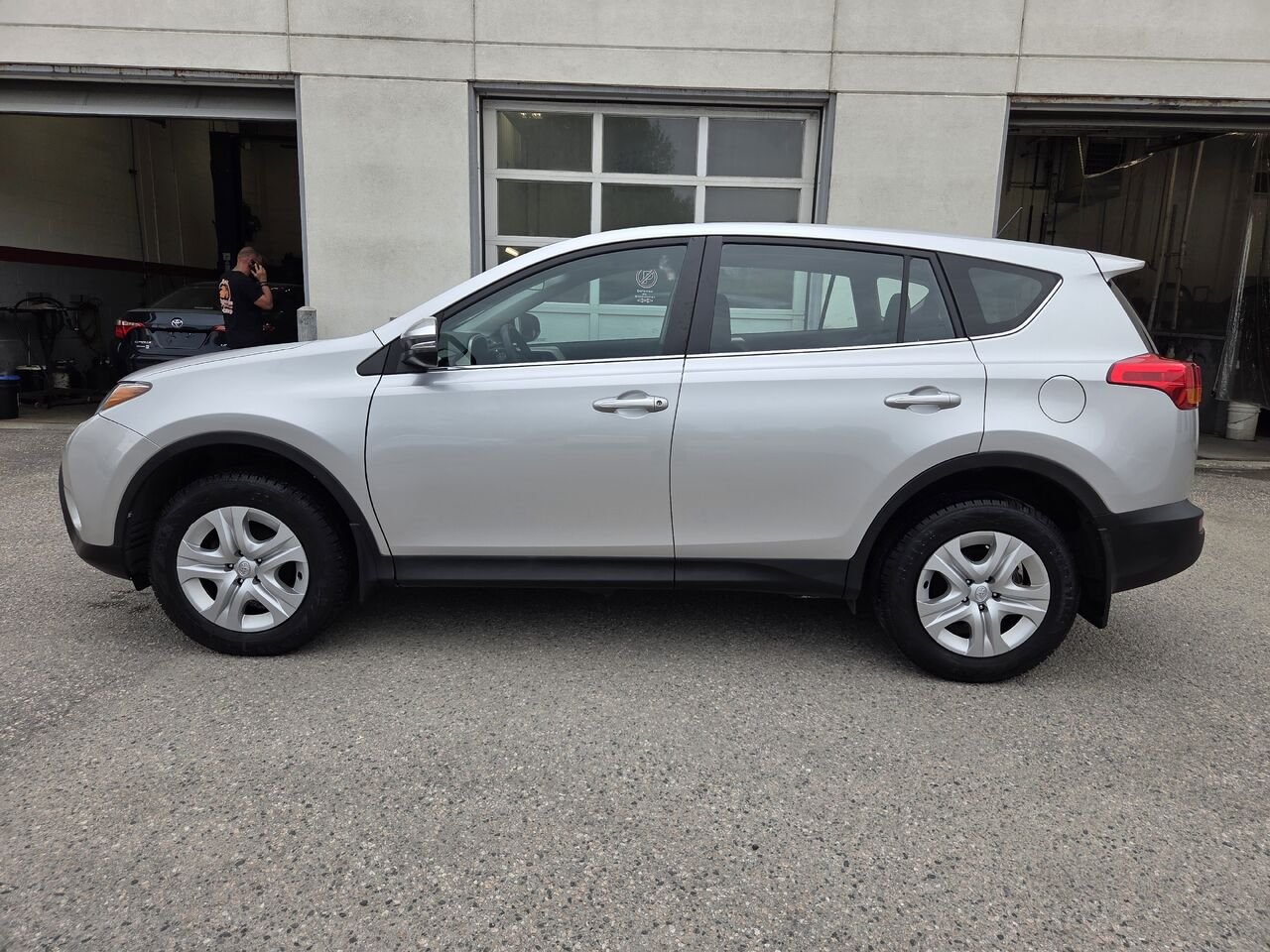 Toyota RAV4 2015 Argent Amos - photo #8