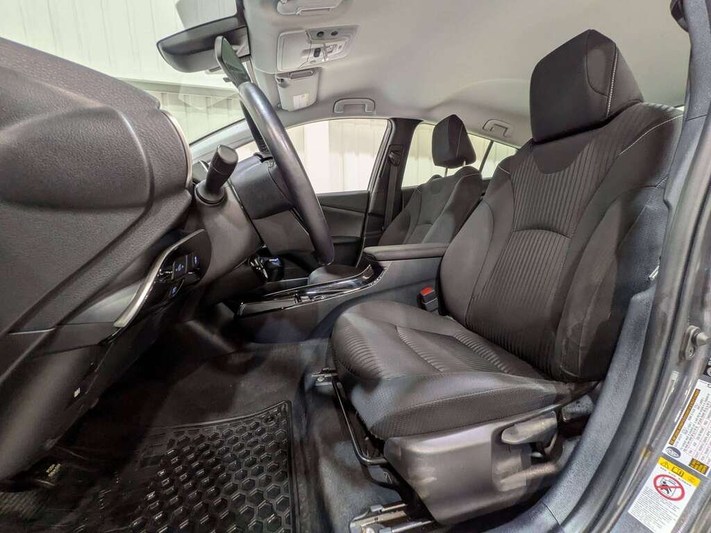 2020 Toyota Prius Prime Upgrade Auto Grey Val-David - photo #1