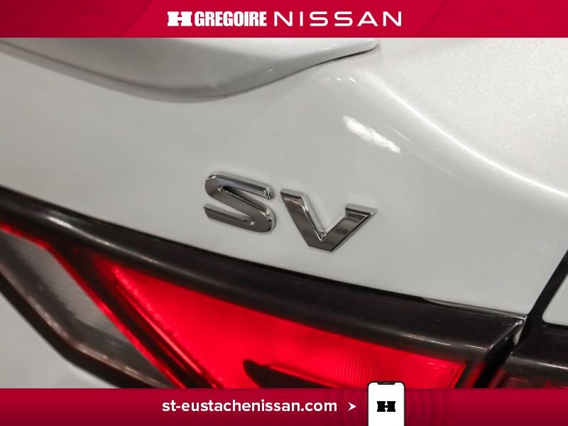 Nissan Sentra 2022 Blanc Laval - photo #14