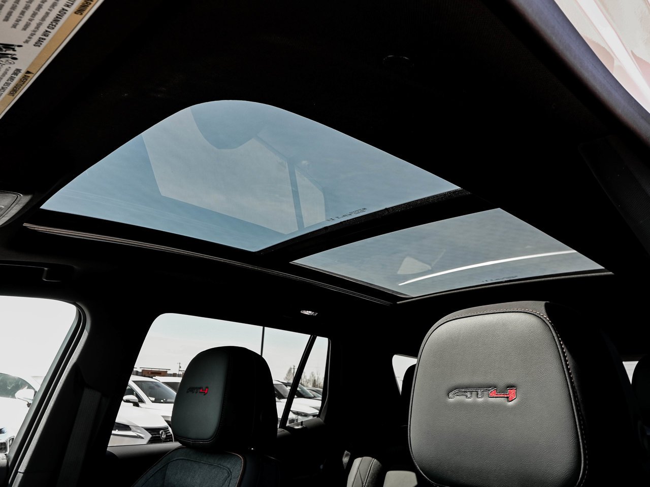 2026 GMC Terrain AWD 4dr AT4 White Sherwood Park - photo #15