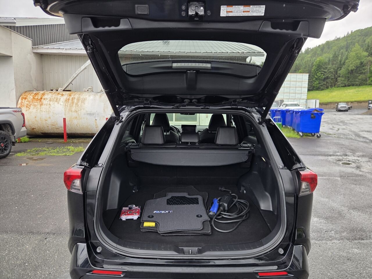 Toyota RAV4 Prime XSE TI 2023 Noir minuit métallisé Lac-Etchemin - photo #11