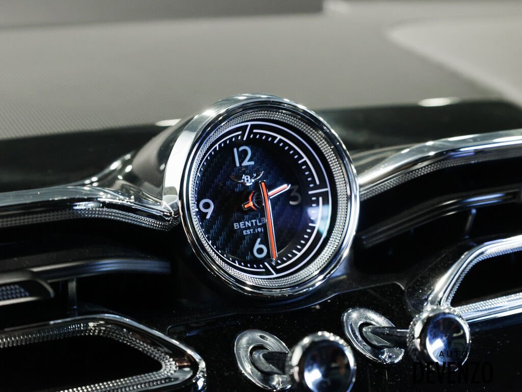 Bentley Bentayga 2021 Blanc Saint-Eustache - photo #21