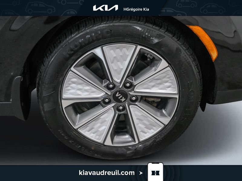 2021 Kia Soul Black Blainville - photo #30