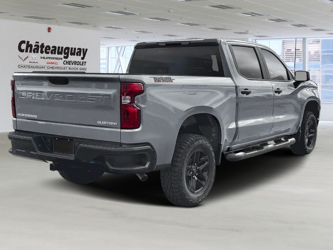 CHEVROLET Silverado 1500 Custom Trail Boss cabine multiplace 4RM 157 po 2026 Noir Châteauguay - photo #1