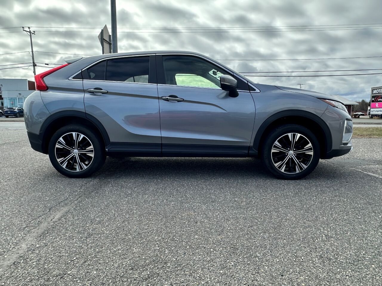 2018 Mitsubishi Eclipse Cross SE S-AWC gray Matane - photo #6