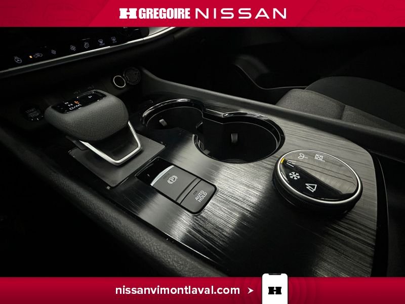 2024 Nissan Rogue White Saint-Eustache - photo #22