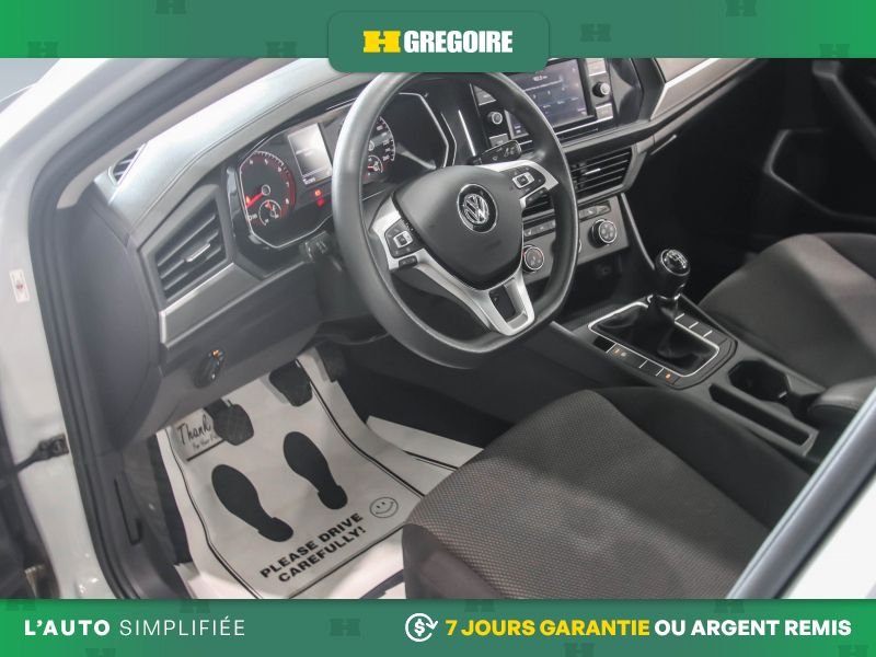 Volkswagen Jetta 2019 Blanc Laval - photo #20