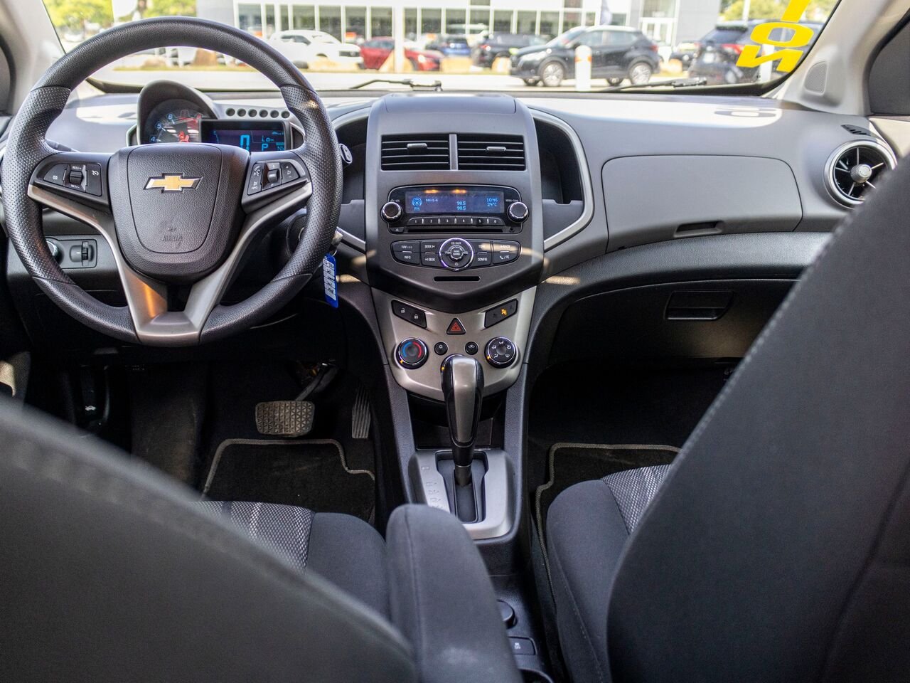 2012 Chevrolet Sonic Hayon 5 portes LT Orange Châteauguay - photo #22