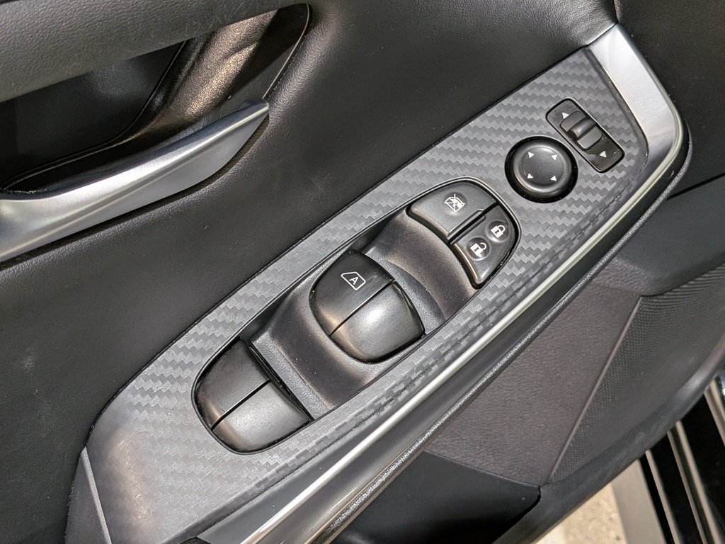 Nissan Sentra SR Manual 2025 Noir Val-David - photo #29