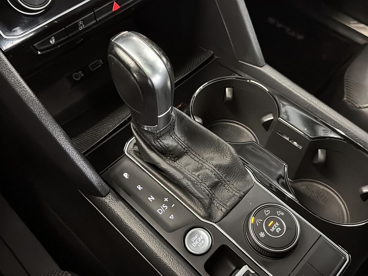 2019 VOLKSWAGEN ATLAS EXECLINE 4D UTILITY 3.6 Grey Saint-Hyacinthe - photo #14