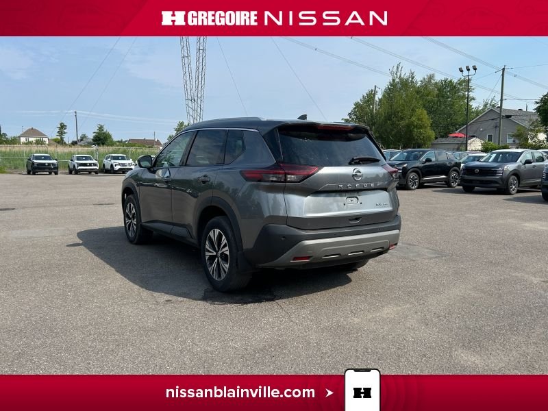2021 Nissan Rogue Blainville - photo #12