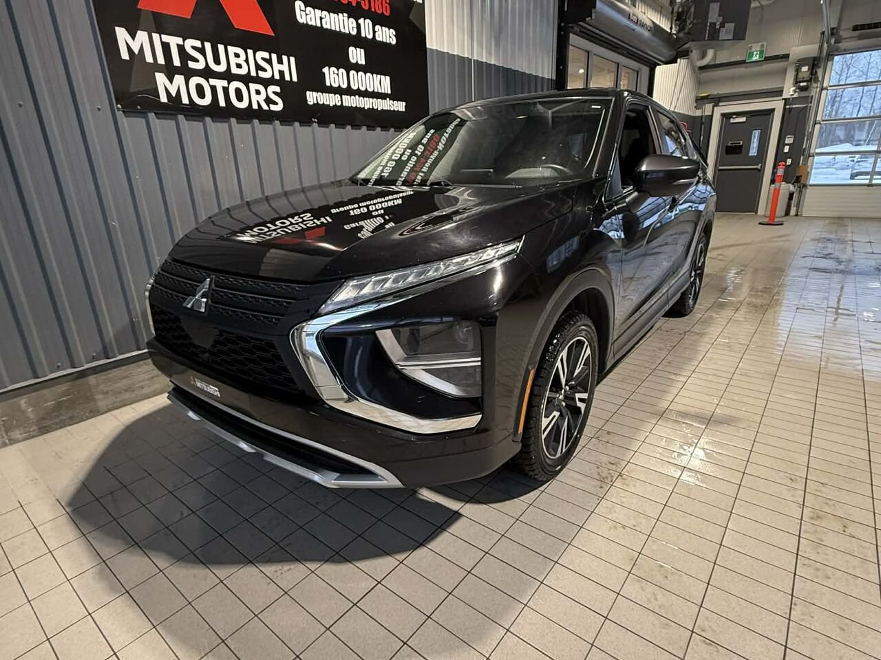 2023 Mitsubishi Eclipse Cross Black Rouyn-Noranda - photo #0