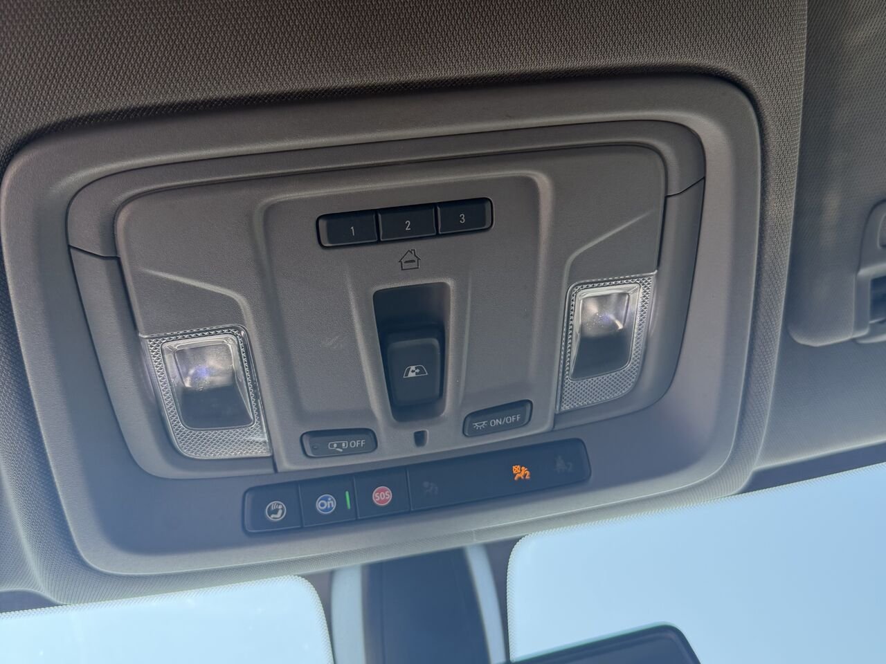 2021 GMC SIERRA K1500 ELEVATION Elevation cabine multiplace 4RM 157 po White Gatineau - photo #6