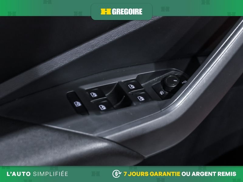 Volkswagen Jetta 2019 Rouge Laval - photo #13