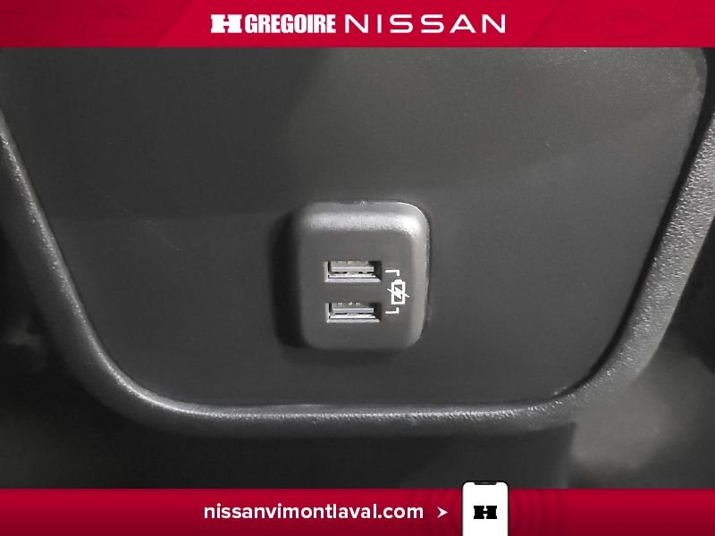 2020 Chevrolet Equinox Black Blainville - photo #28