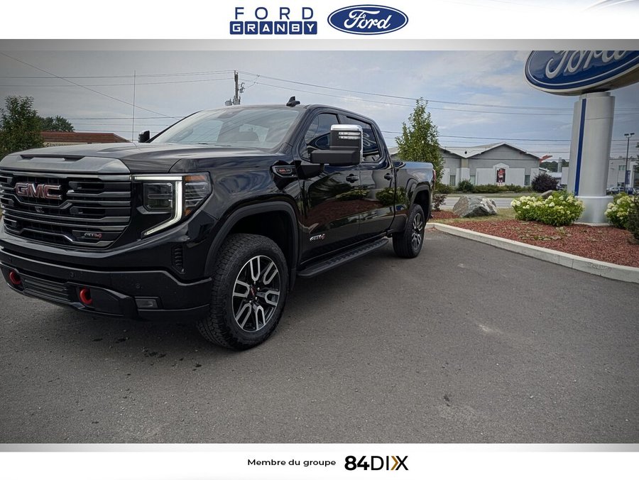 GMC Sierra 1500 AT4 cabine multiplace 4RM 157 po 2024 Noir