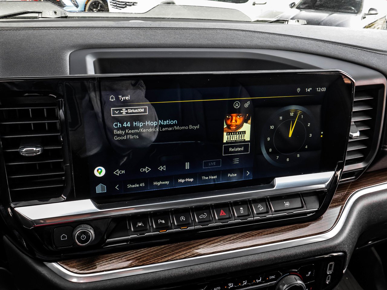 2022 Chevrolet Silverado 1500 4WD Crew Cab 147 LT Trail Boss White Sherwood Park - photo #28