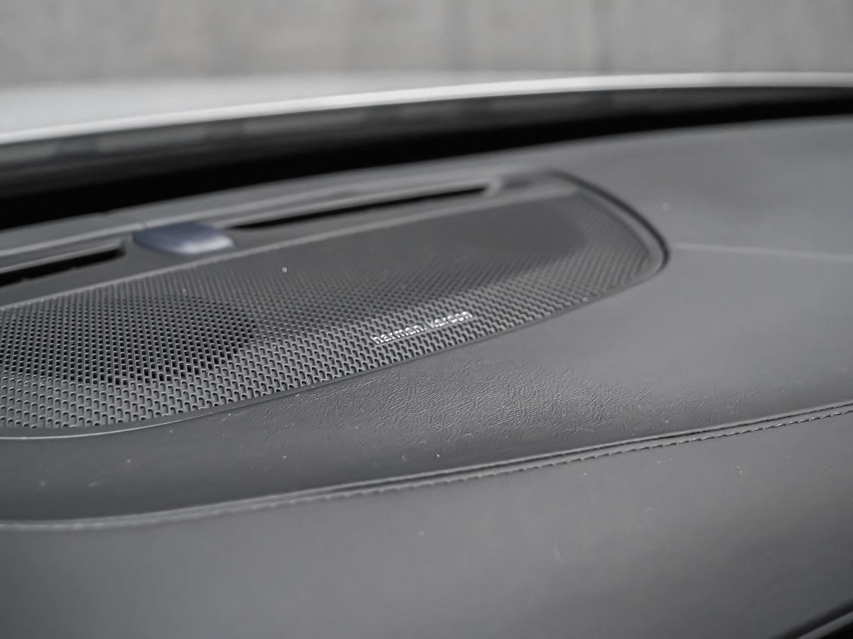 2026 Volvo XC90 B6 ULTRA BRIGHT HARMAN KARDON AFFICH. TÊTE HAUTE Grey Montreal - photo #10