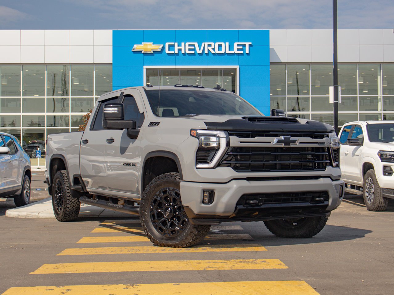 2024 Chevrolet Silverado 2500HD 4WD Crew Cab 159 LT Grey Sherwood Park - photo #1