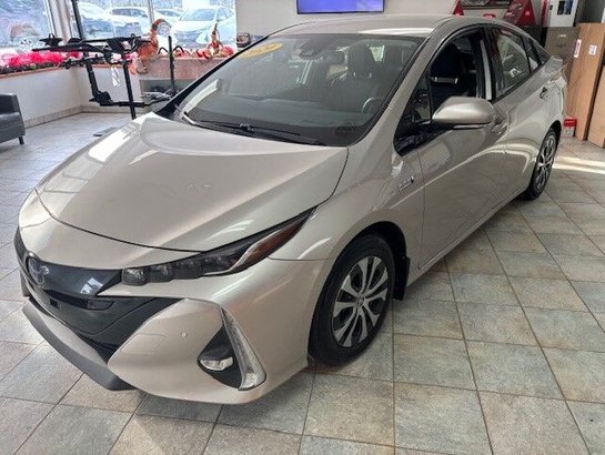 2020 Toyota Prius Prime 2020 Titanium Glow
