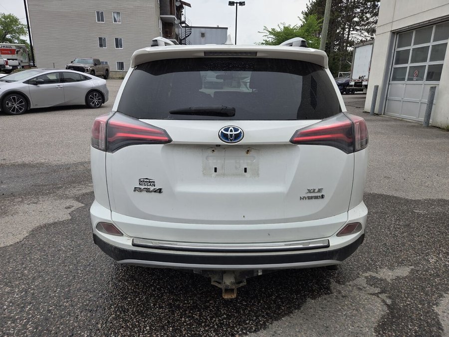 Toyota RAV4 Hybride 2016 2016 Blanc