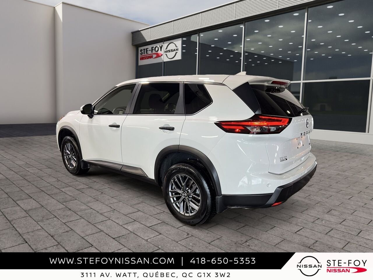 2024 Nissan Rogue White Ste-Foy - photo #3