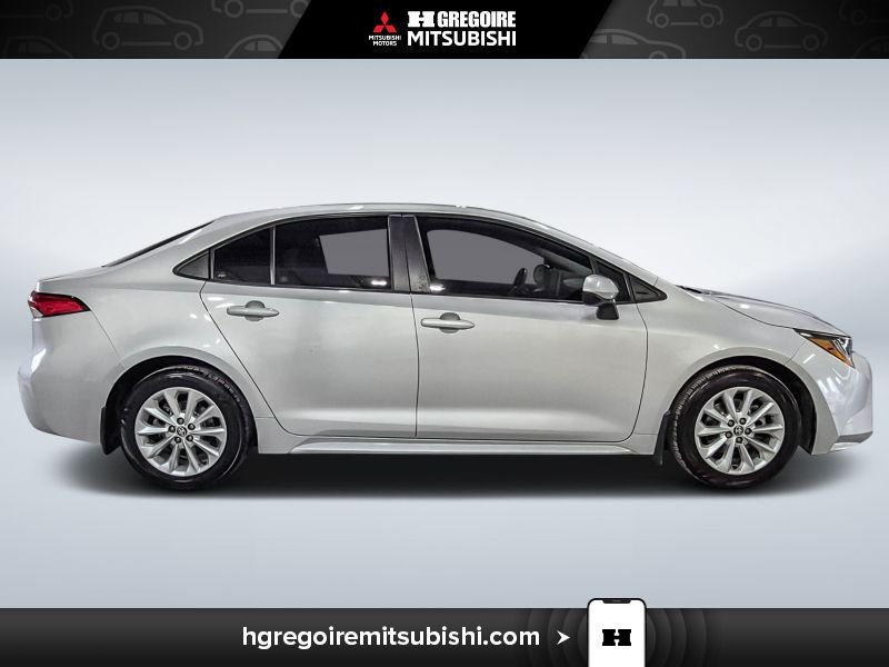 2020 Toyota Corolla Silver Laval - photo #10