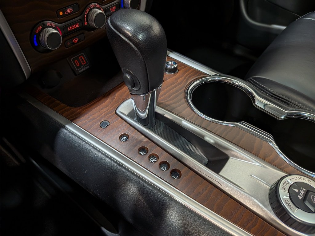 2020 Nissan Pathfinder 4x4 Platinum Black Val-David - photo #32