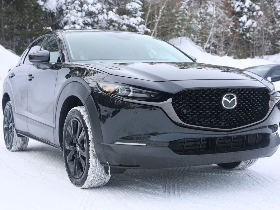 Mazda CX-30 GT turbo, awd, toit ouvrant, Écran 360 degré, Navigation, chargeur sans fil pour cellulaire 2025 Noir de jais mica