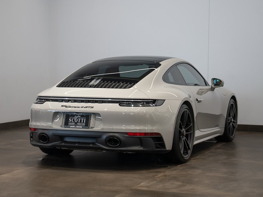 Porsche 911 2023 2023 Gris