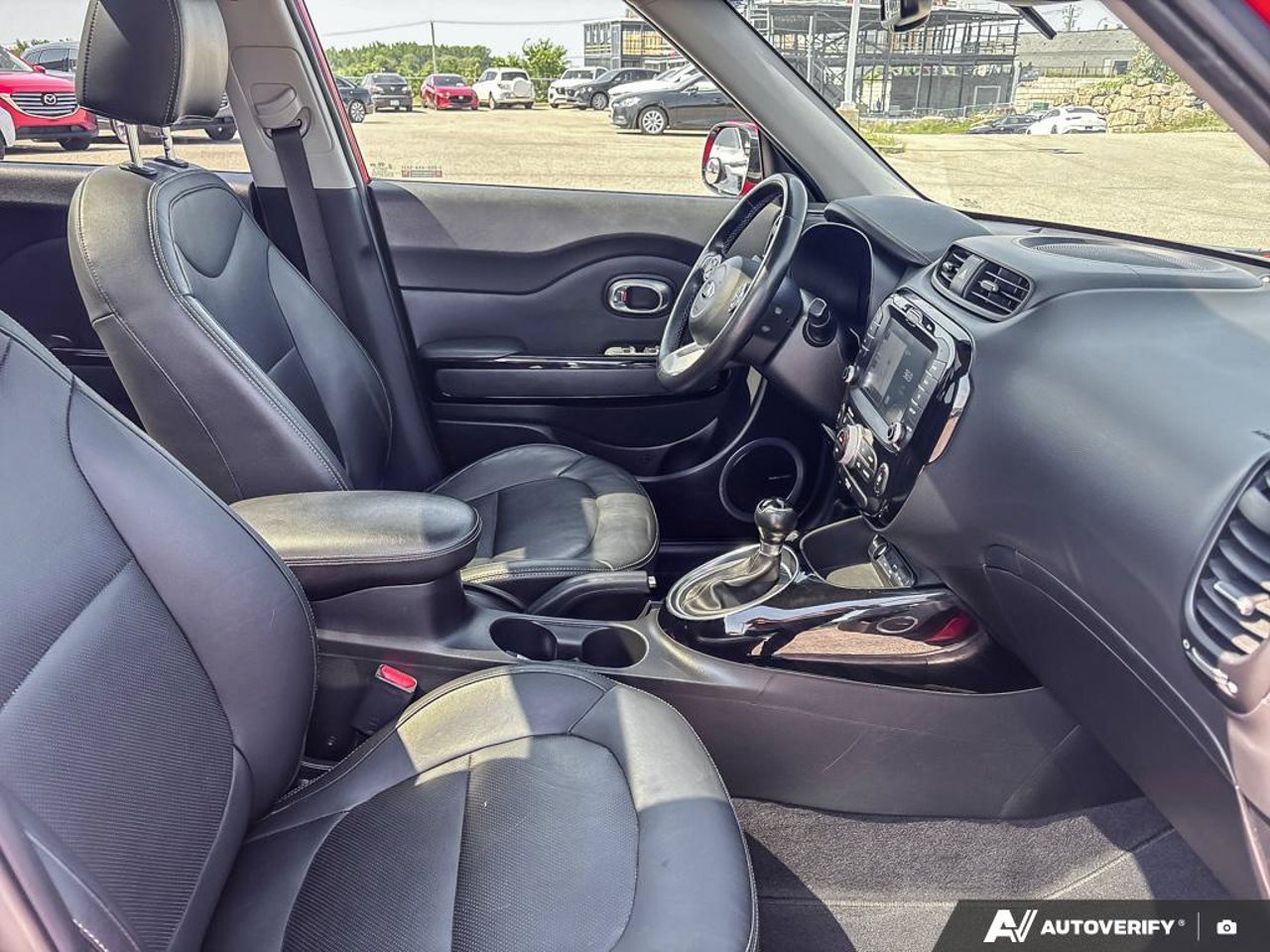 Kia Soul KNDJP3A51J7582744 2018 Rouge Mirabel - photo #24