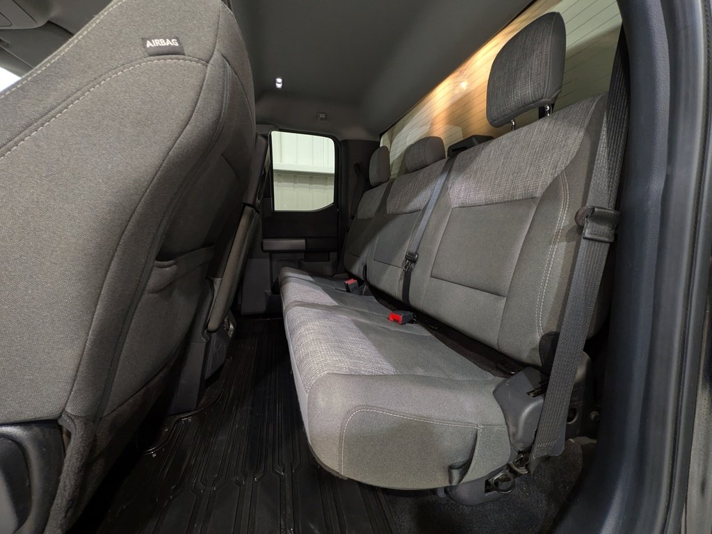 2022 Ford F-150 XLT 4WD SuperCab 6.5' Box Black Val-David - photo #10
