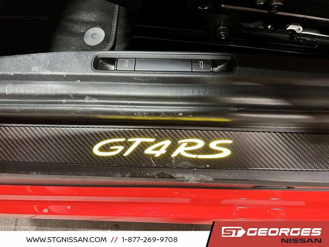 Porsche 718 Cayman 2024 Rouge Saint-Georges - photo #16