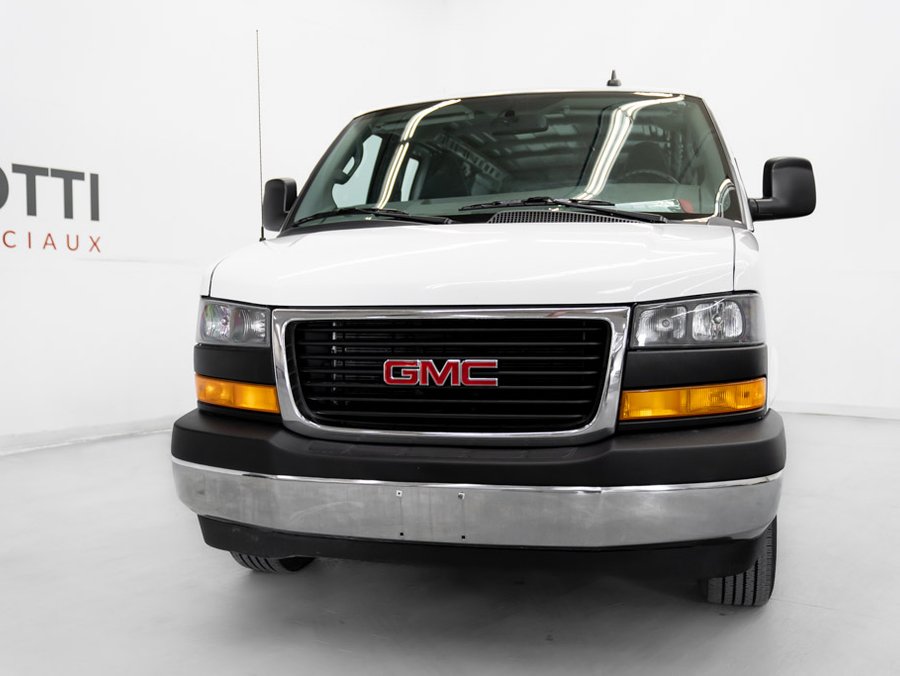 2019 GMC Savana Cargo Van 2019