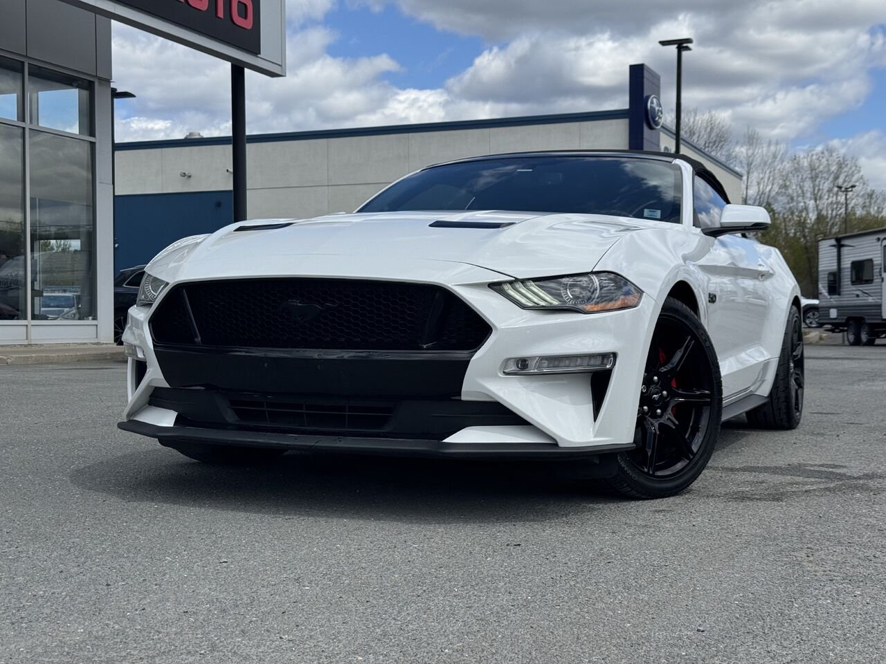 Ford Mustang GT Convertible 2018 Blanc Granby - photo #10