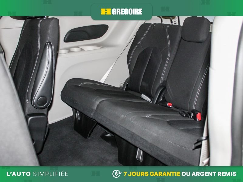 2024 Chrysler Grand Caravan Black Saint-Eustache - photo #18