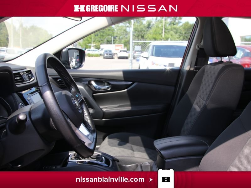 Nissan Qashqai BE6099 | SV AWD toît ouvrant*Volant Chauffant à partir 2.99 2023 Laval - photo #12