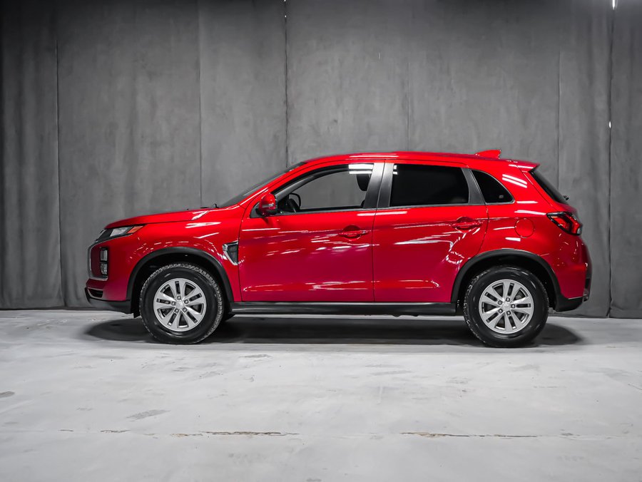 2024 Mitsubishi RVR SE AWC Red