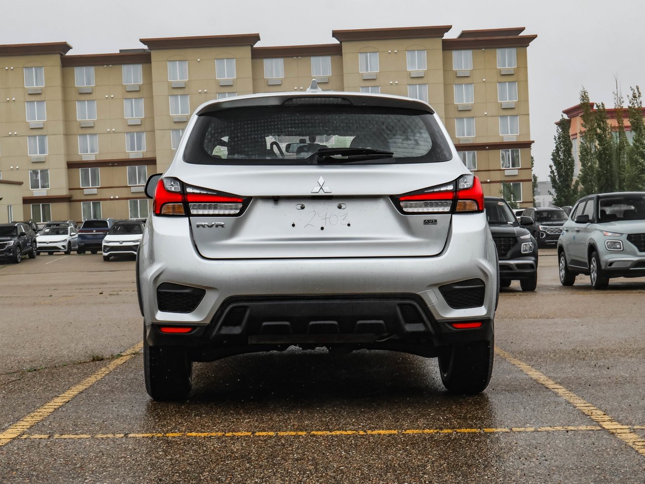 2024 Mitsubishi RVR ES AWC Grey Sherwood Park - photo #6
